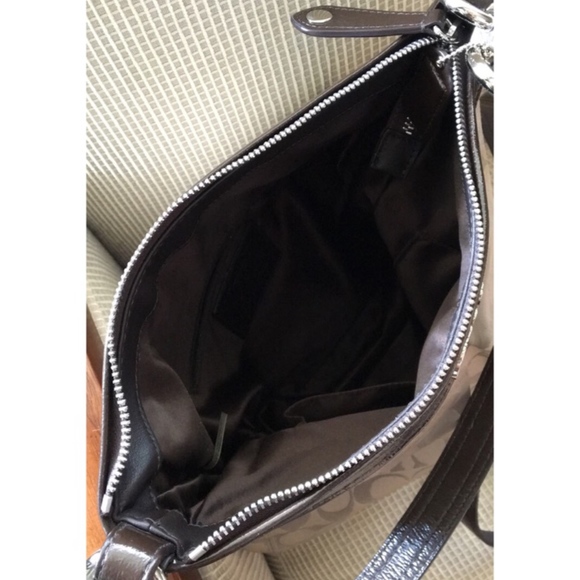 Coach Ashley Signature Hippie Khaki/Mahogany Bag - Picture 4 of 8